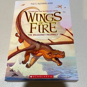 Wings of Fire: The Dragonet Prophecy by Tui T. Sutherland